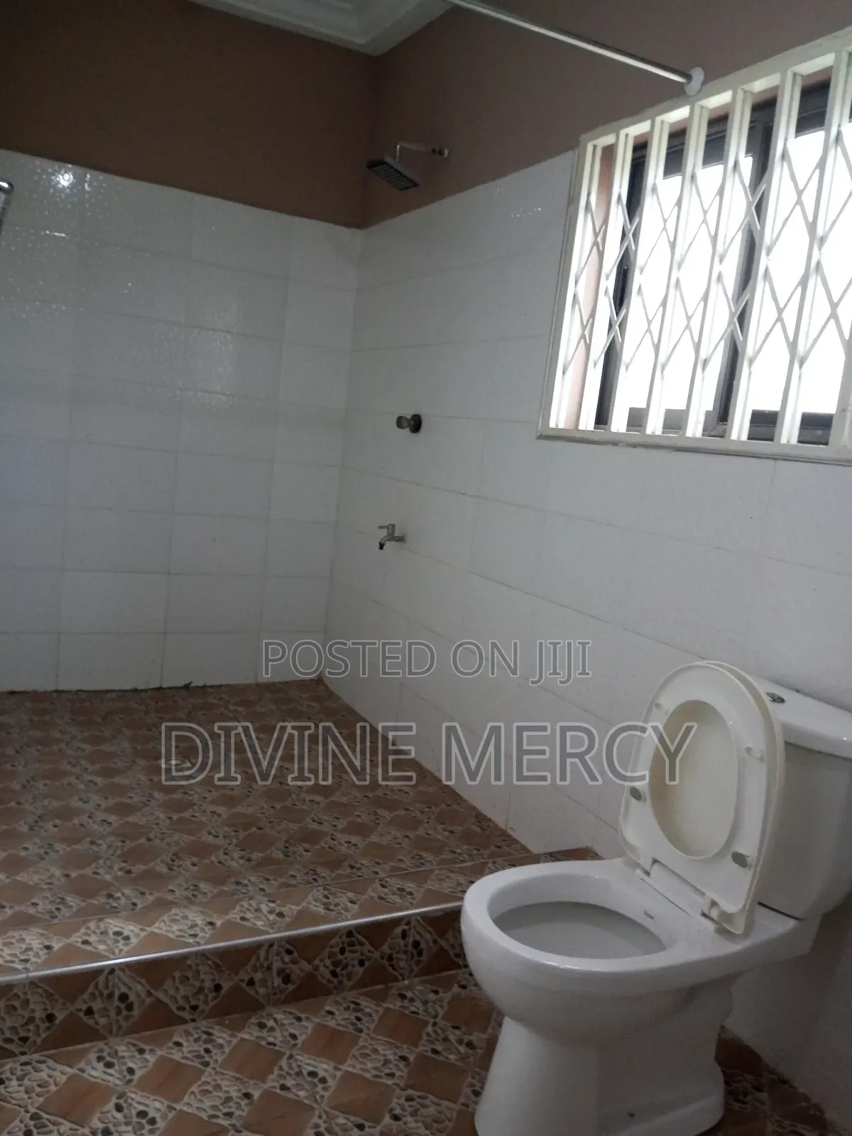1bdrm Apartment in Winger, Awutu Senya East Municipal for rent