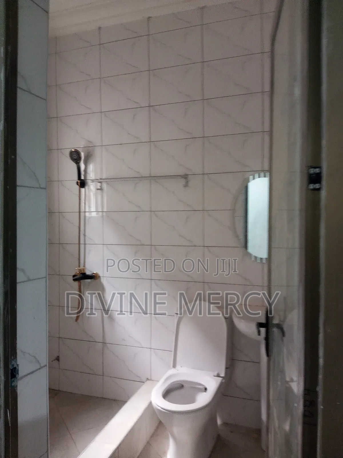 4bdrm Bungalow in Nyanaynor Rd, Awutu Senya East Municipal for sale
