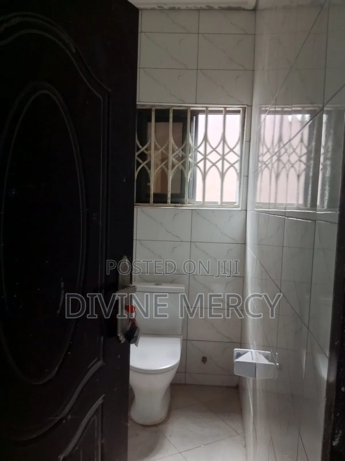 4bdrm Bungalow in Nyanaynor Rd, Awutu Senya East Municipal for sale