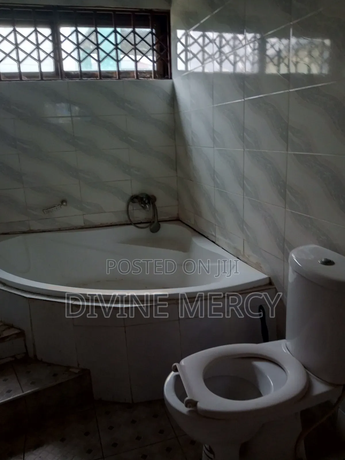 4bdrm Apartment in Kasoa, Awutu Senya East Municipal for rent