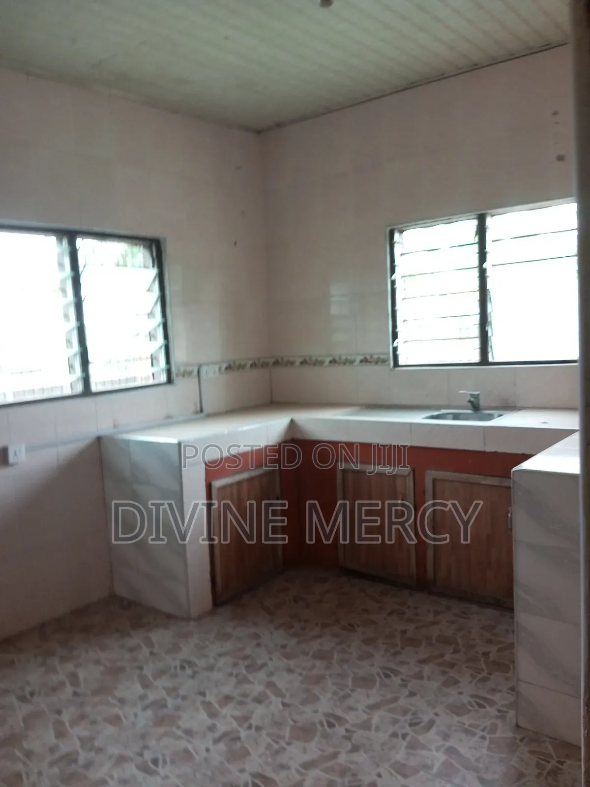 4bdrm Apartment in Kasoa, Awutu Senya East Municipal for rent