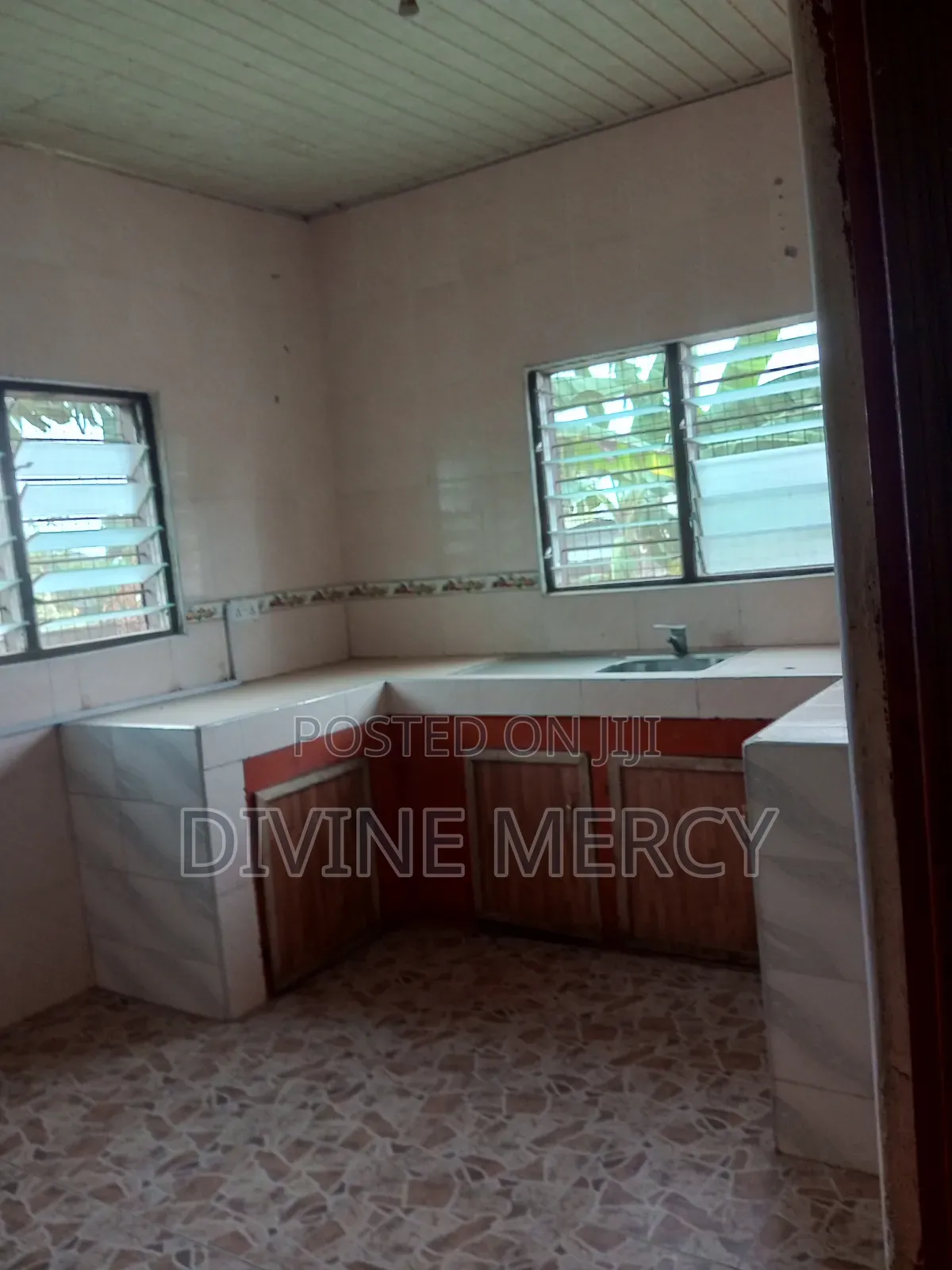 4bdrm Apartment in Kasoa, Awutu Senya East Municipal for rent