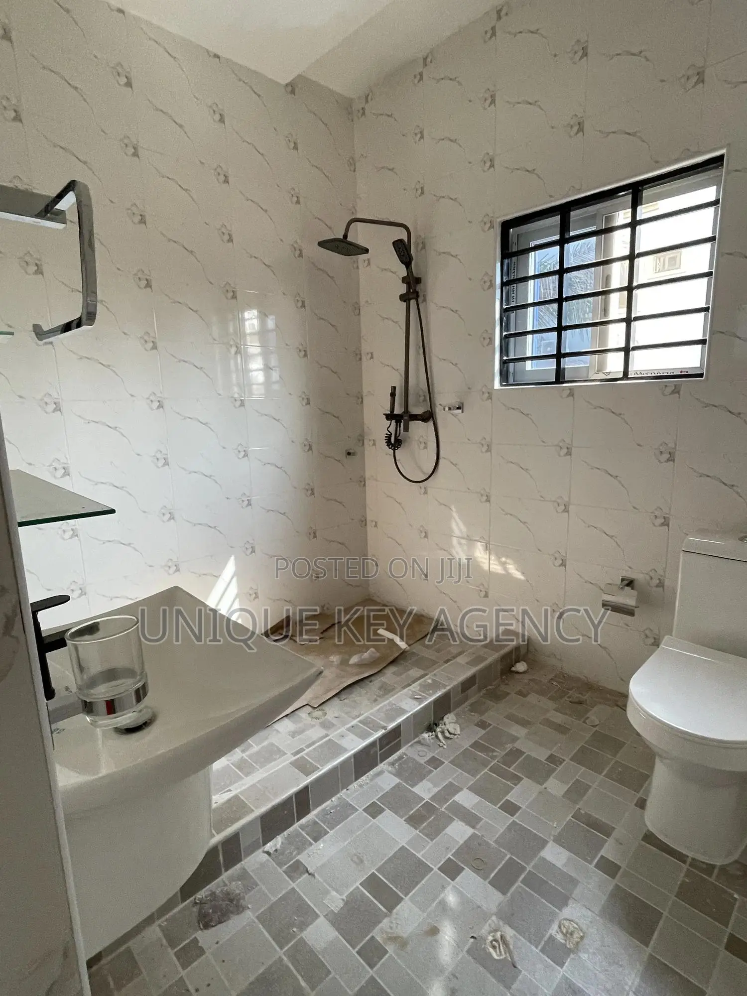 3bdrm Apartment in Unique Key Agency, Manet Junction for rent