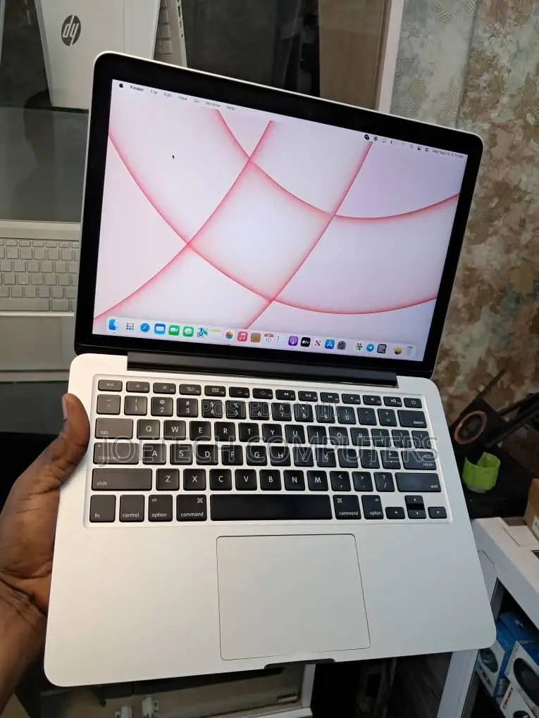 Laptop Apple MacBook Pro 2015 8GB Intel Core i5 SSD 256GB