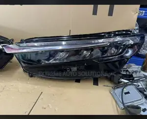 2023 2024 2025 Honda Cr-v Left Headlight W/Chrome Trim Oem