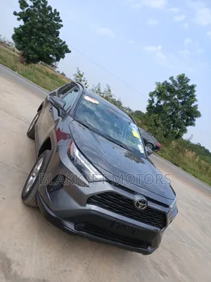 Toyota RAV4 XLE AWD 2023 Burgundy
