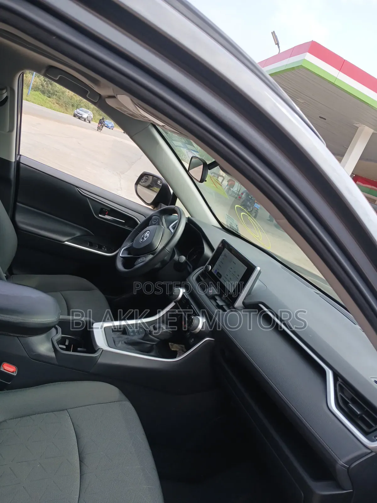 Toyota RAV4 XLE AWD 2023 Burgundy