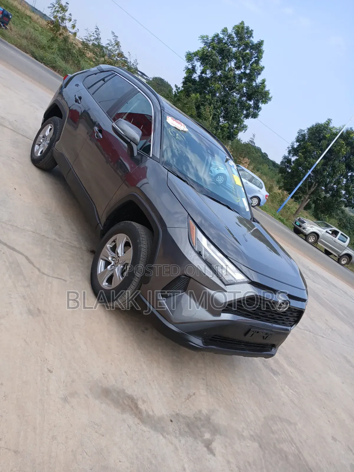 Toyota RAV4 XLE AWD 2023 Burgundy