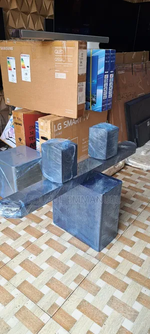 Very Powerful Samsung Home Theater Soundbar Q930c 9.1.4 Channel