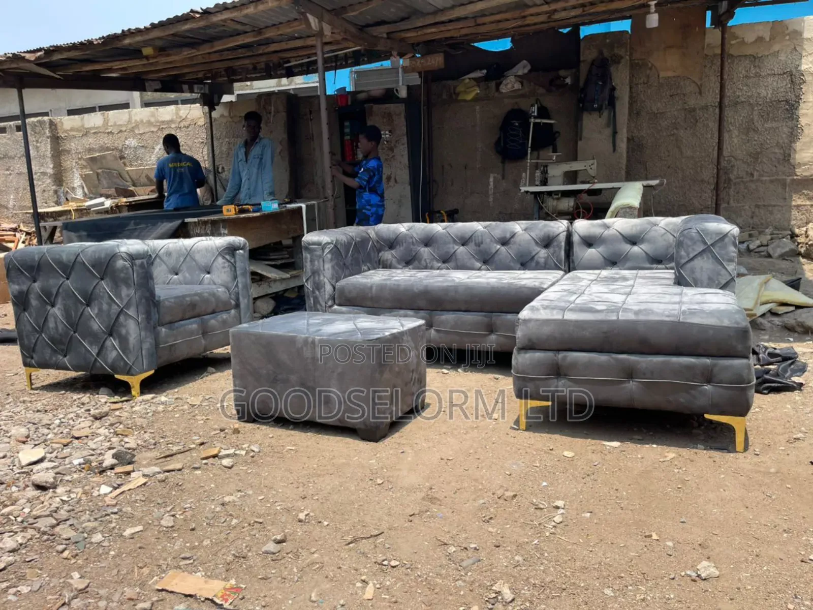 Couch L Shape Plus Single Sofa