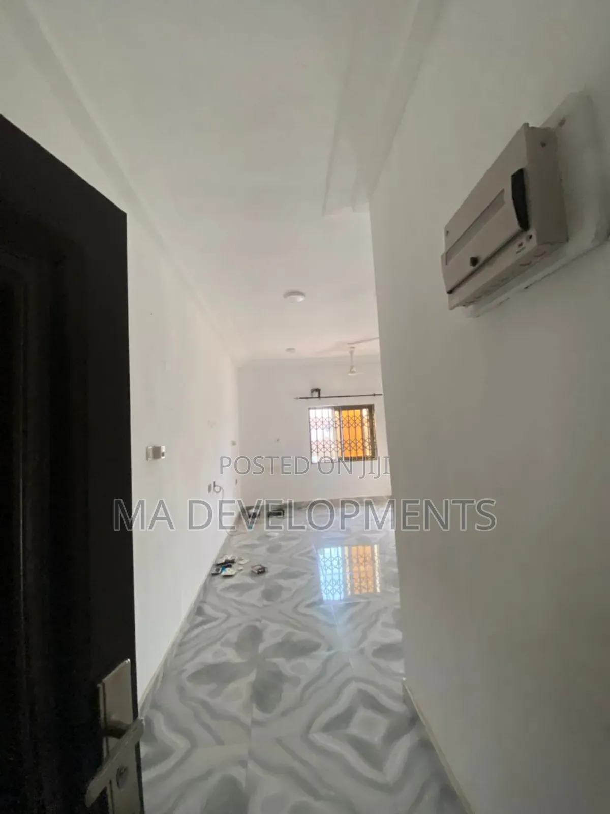2bdrm Apartment in Madev Realty, Ofankor for rent