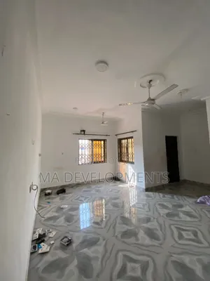 2bdrm Apartment in Madev Realty, Ofankor for rent