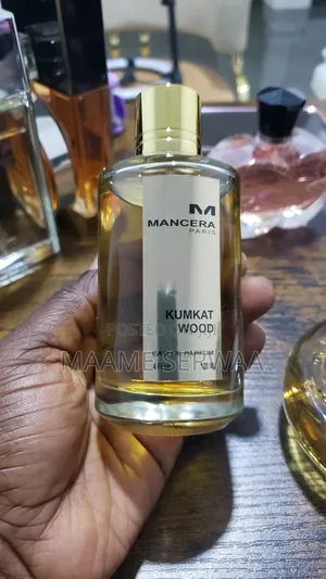 Kumkat Wood by Mancera (Unbox)