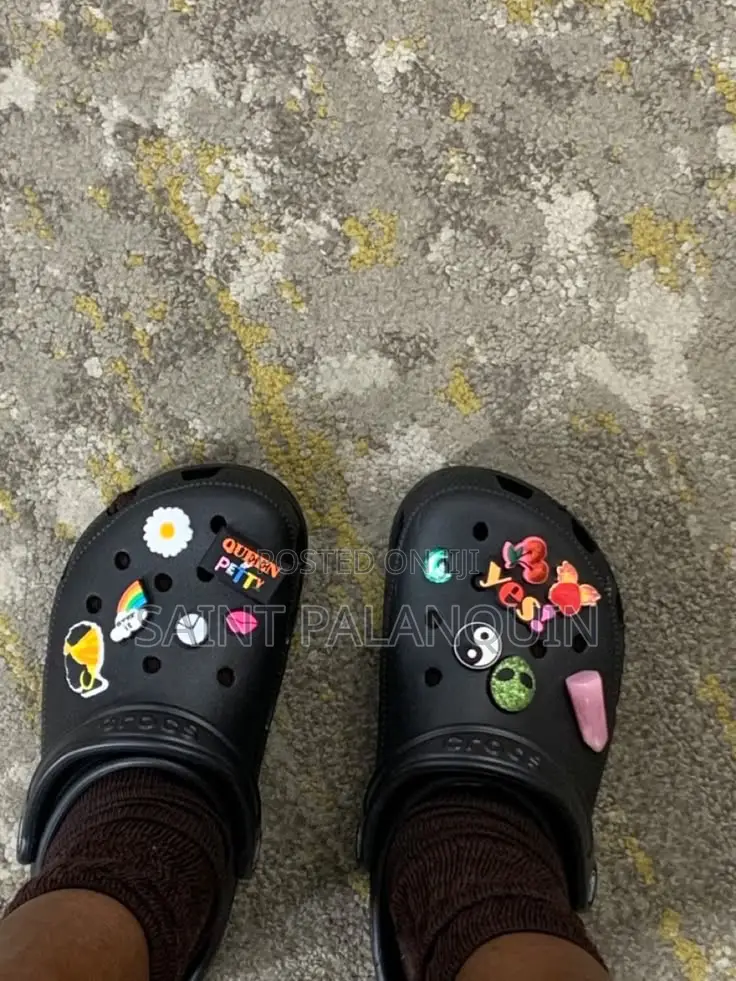 Crocs With Jibittz