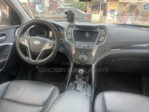 Hyundai Santa Fe 2014 White