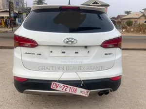 Hyundai Santa Fe 2014 White