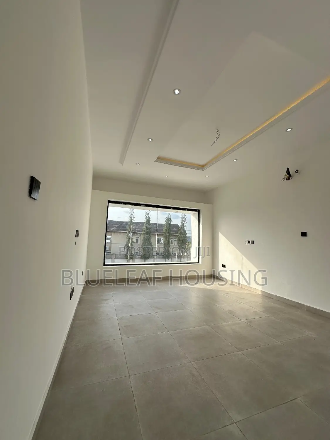 4bdrm House in Ashaley Botwe for sale
