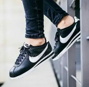 Nike Cortex