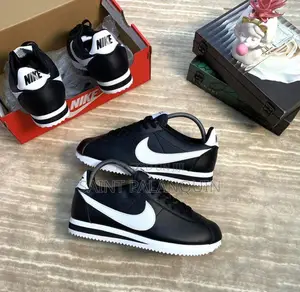 Nike Cortex
