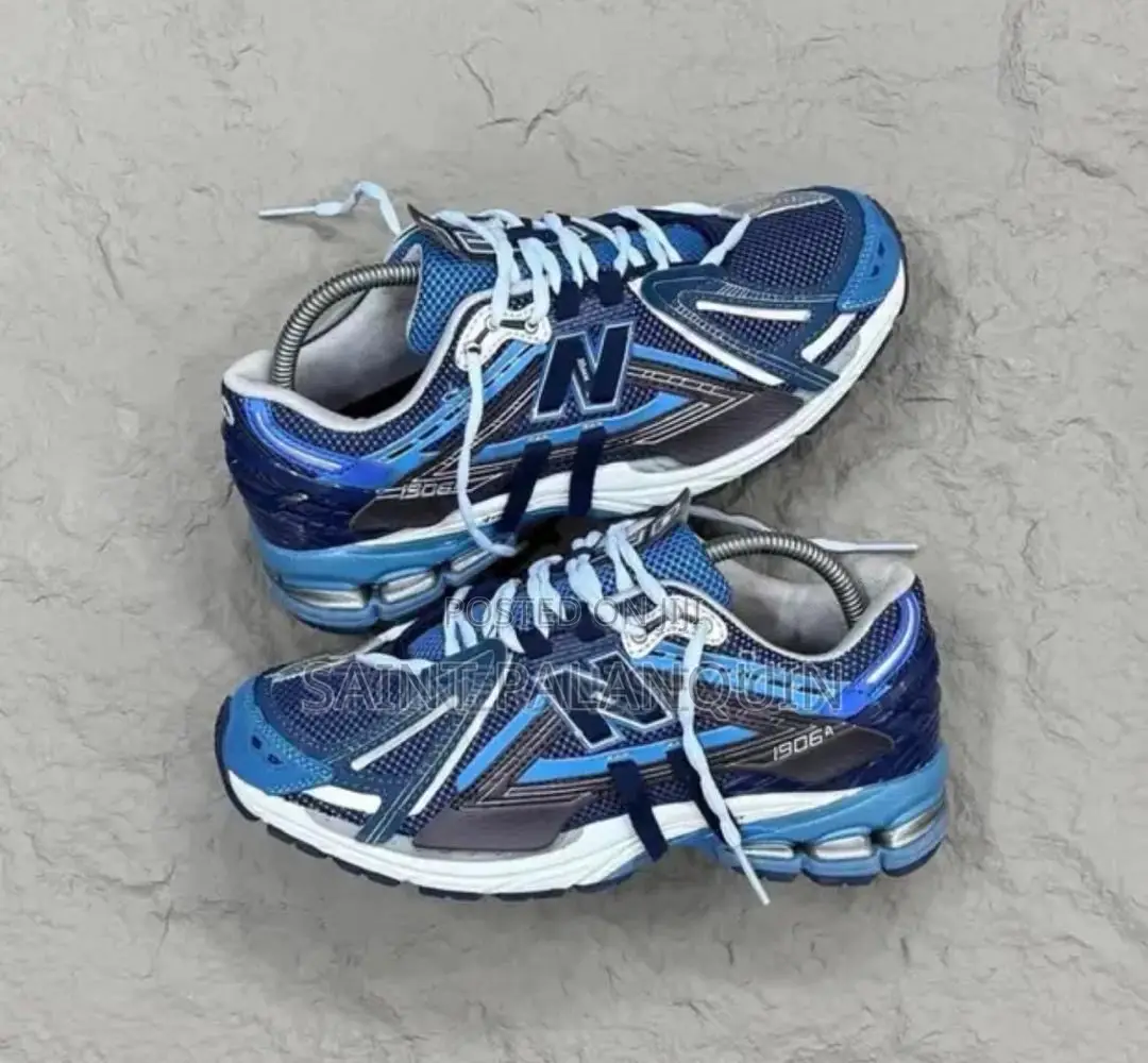 New Balance 1906 Model
