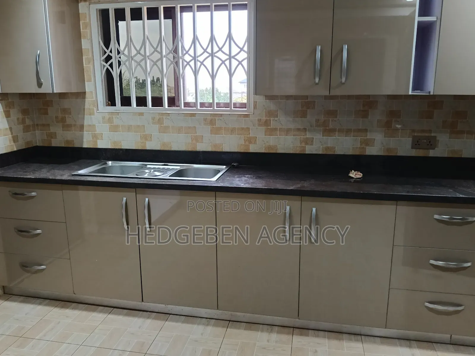 2bdrm Apartment in Oyarifa for rent