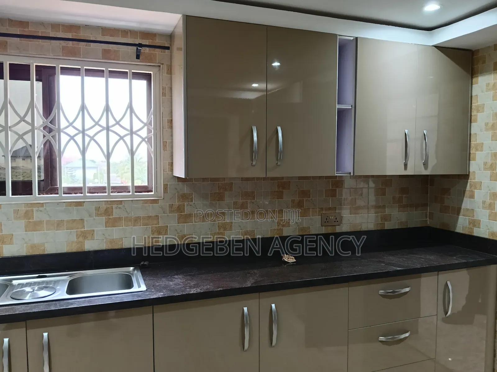 2bdrm Apartment in Oyarifa for rent