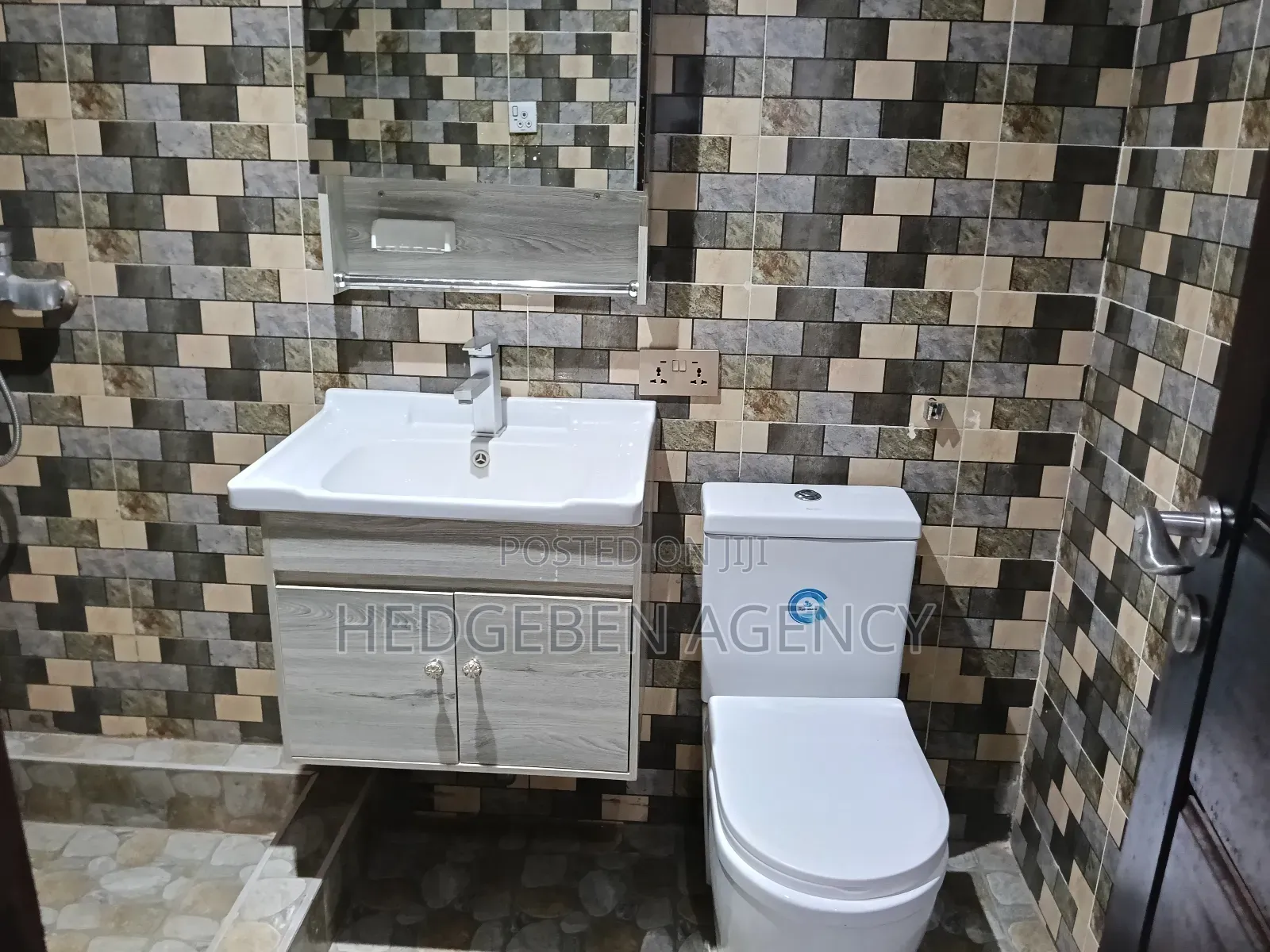 2bdrm Apartment in Oyarifa for rent