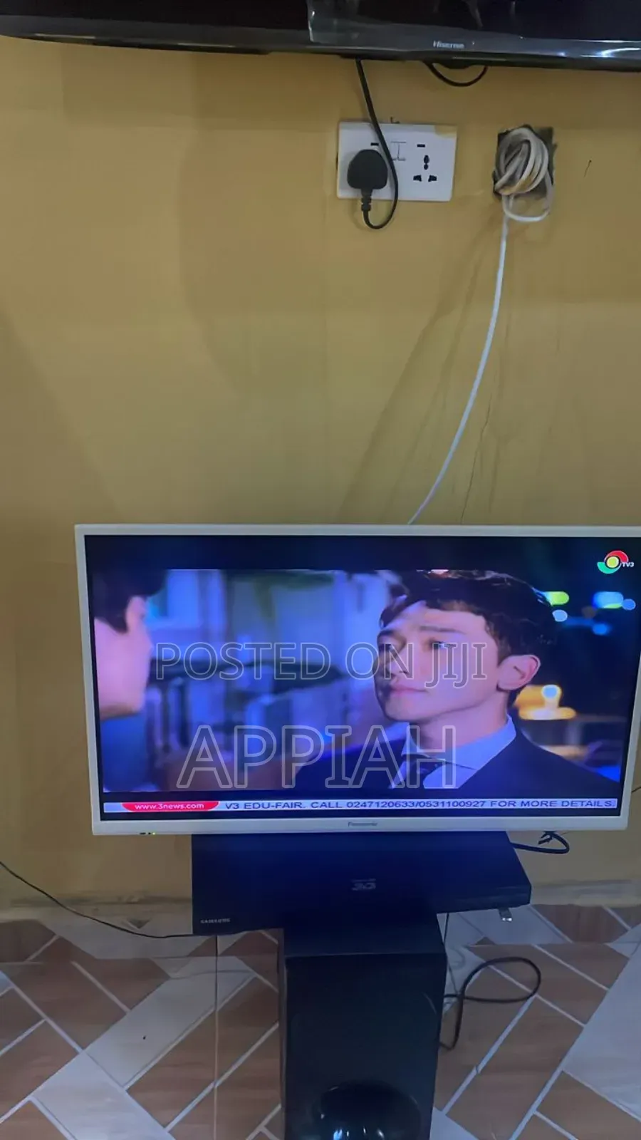 Panasonic 32" Smart Tv