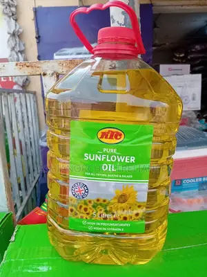 Sunflower and Vegetable Oil