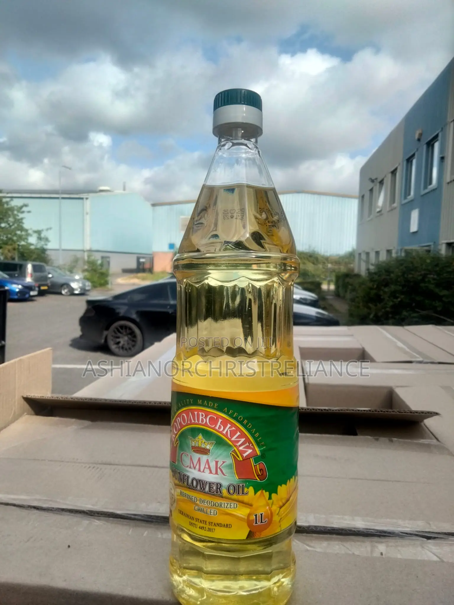 Sunflower and Vegetable Oil