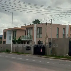 4bdrm Townhouse / Terrace in Roman Ridge for rent