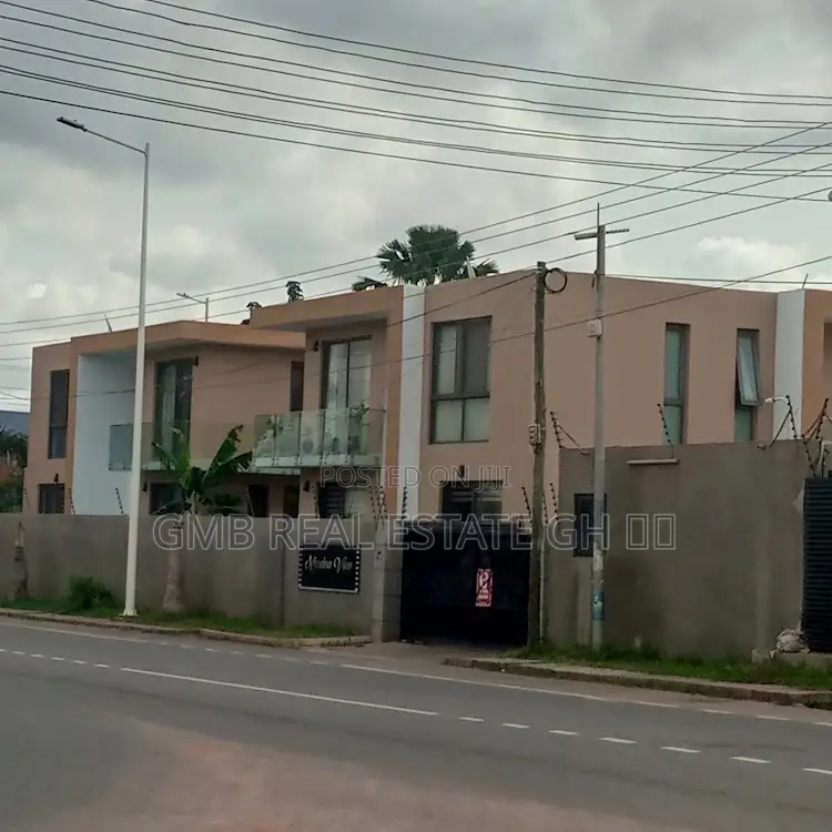 4bdrm Townhouse / Terrace in Roman Ridge for rent