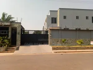 3bdrm Townhouse/Terrace in Dzorwulu for sale