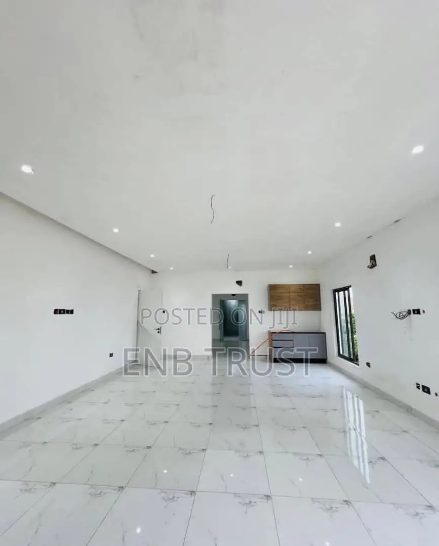 4bdrm Duplex in East Legon, Ability for sale