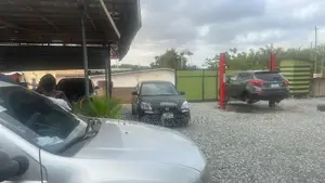 Mechanic Shop Mywheels Auto Car Repair Service