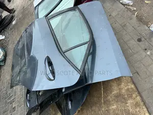 Corolla 14-19 Doors Set