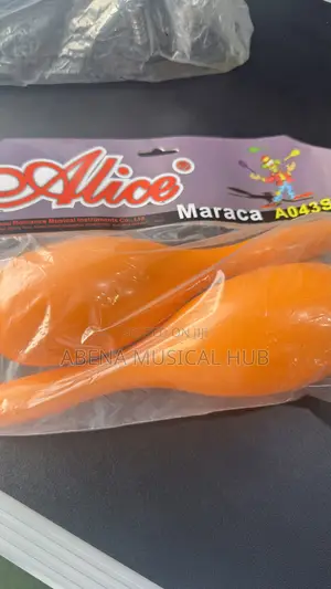 Alice Maracas