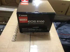 Canon R100 With 18-45mm Lens