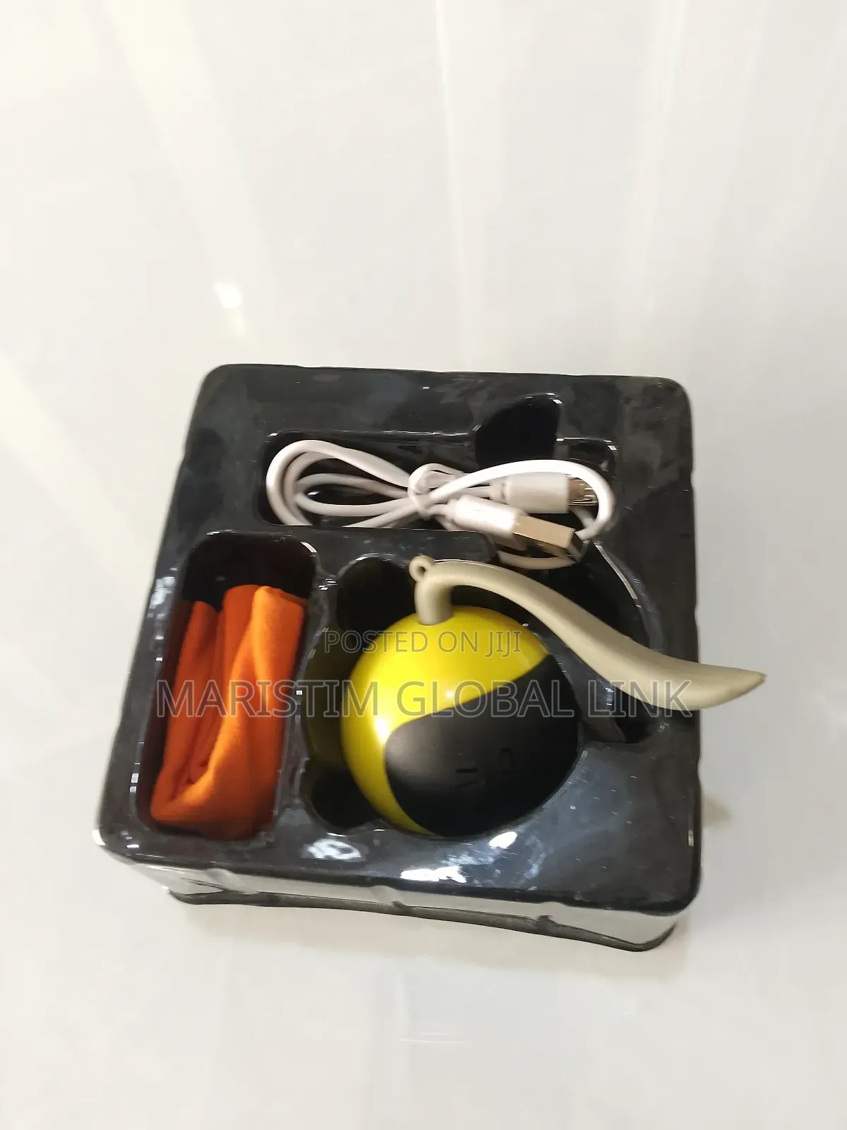 Baby /Cat Toy 360° Self Rolling Ball With Light