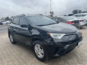 Toyota RAV4 LE AWD (2.5L 4cyl 6A) 2017 Black