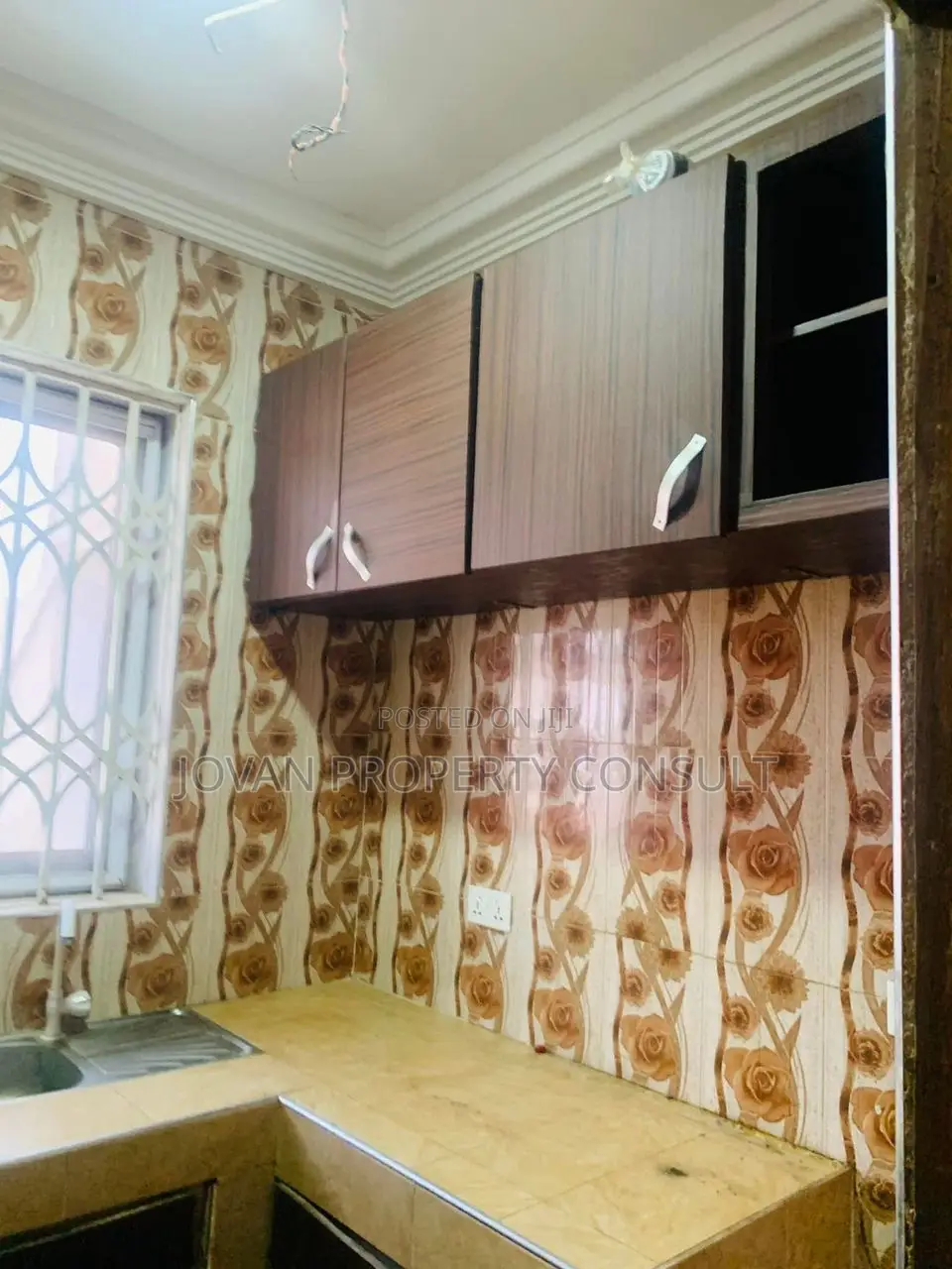 1bdrm Room & Parlour in Amasaman Achiaman, Ga West Municipal for rent