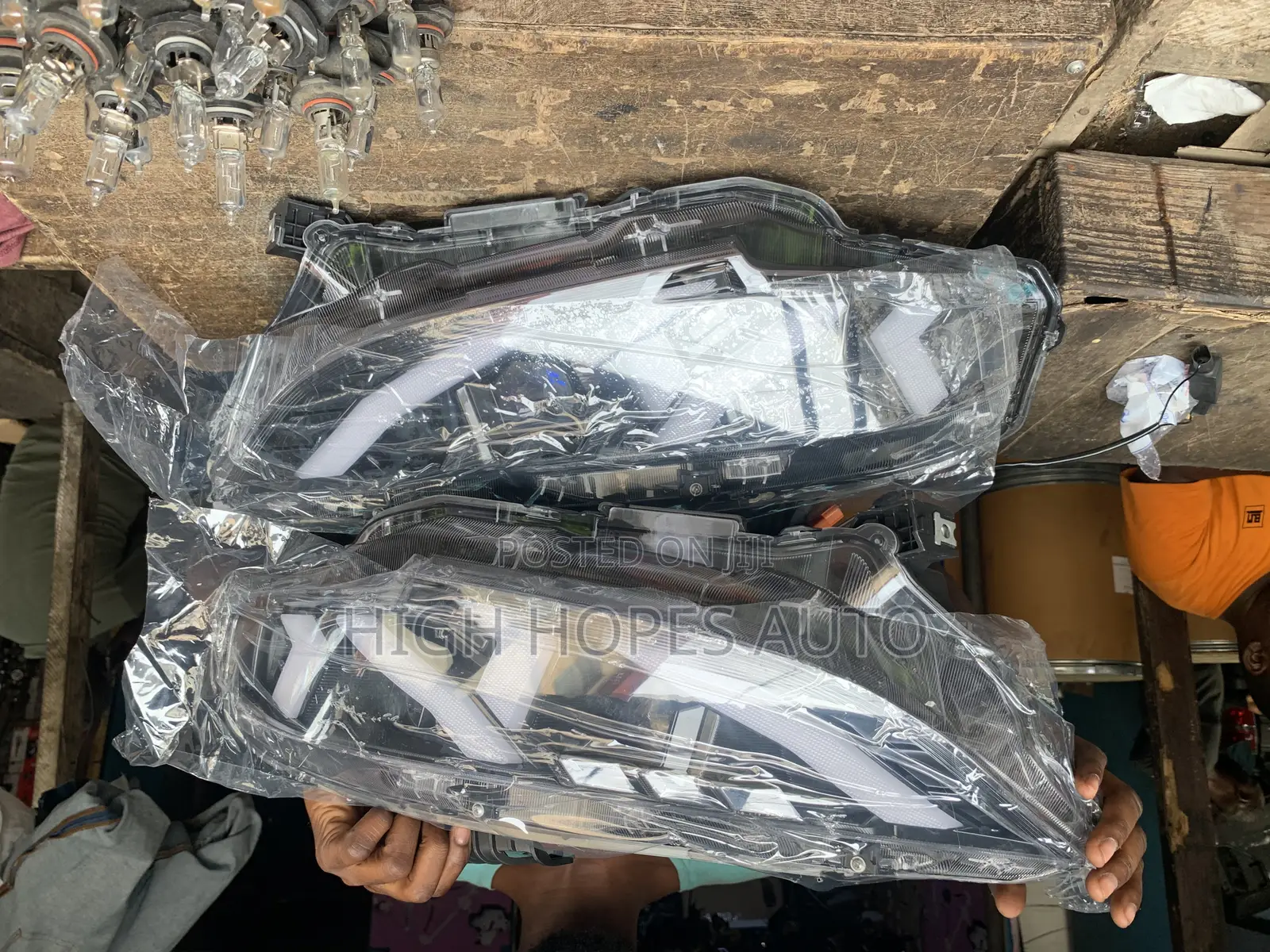 Honda Civic (Lamborghini Style) 2016/2020 Headlight