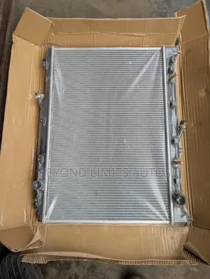 Mazda Cx-9 2011,2012,2013,2014,2015,2016,2017,2018 Radiator/Water Tank