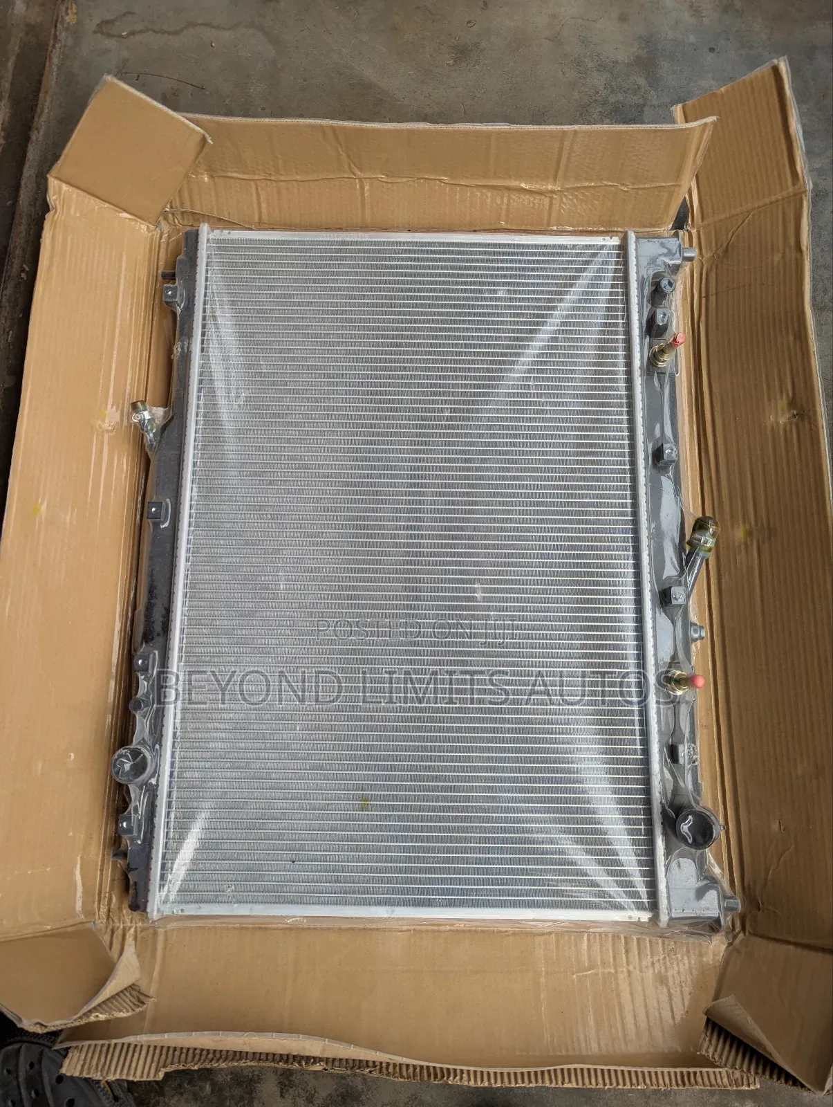 Mazda Cx-9 2011,2012,2013,2014,2015,2016,2017,2018 Radiator/Water Tank