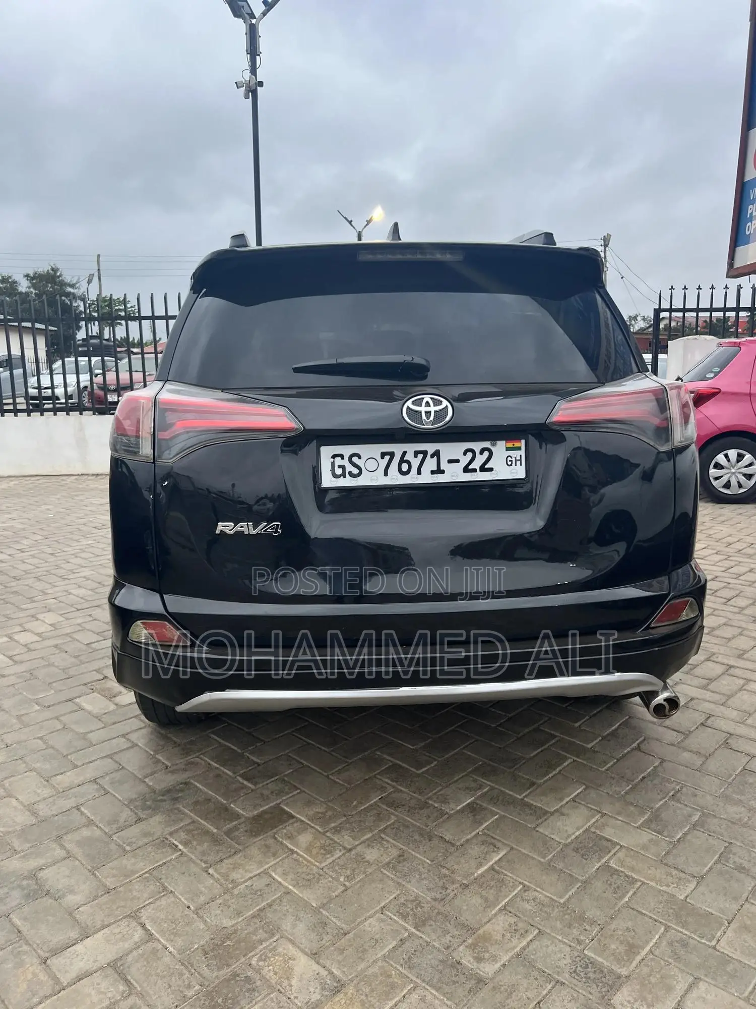Toyota RAV4 LE AWD (2.5L 4cyl 6A) 2017 Black
