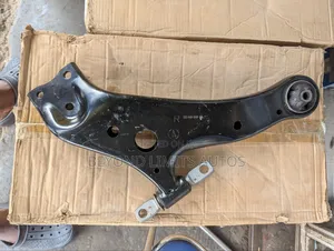 Toyota Highlander 2008,2009,2010,2011,2012 Lower Arm