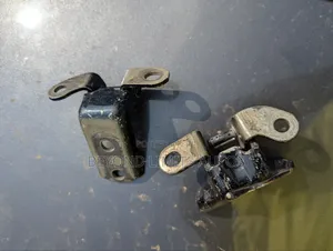 Toyota Corolla 2009,2010,2011,2012,2013 Door Hinges