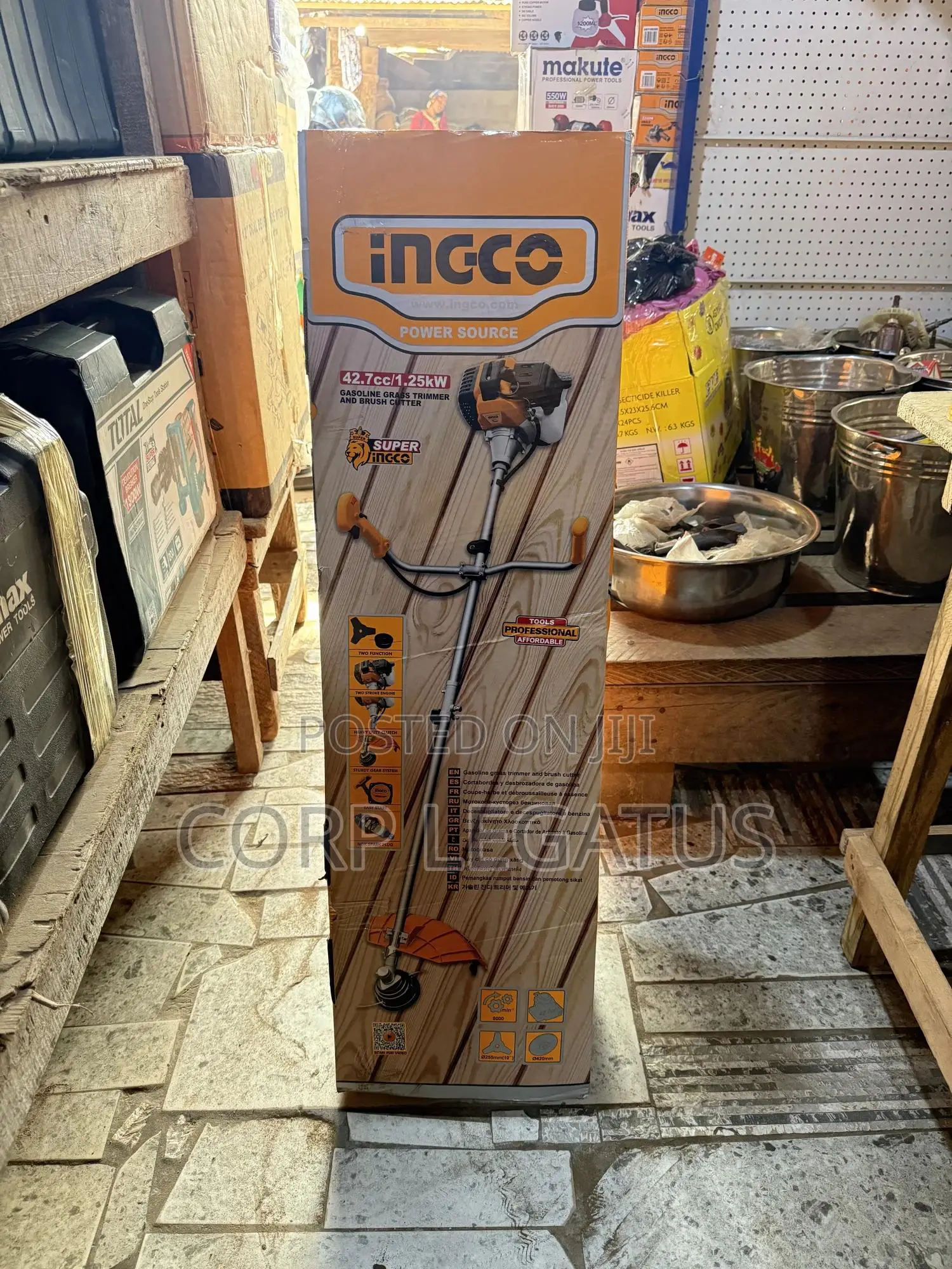 Ingco Gasoline Grass Trimmer And Brush Cutter