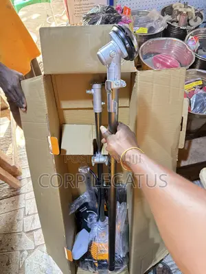 Ingco Gasoline Grass Trimmer And Brush Cutter
