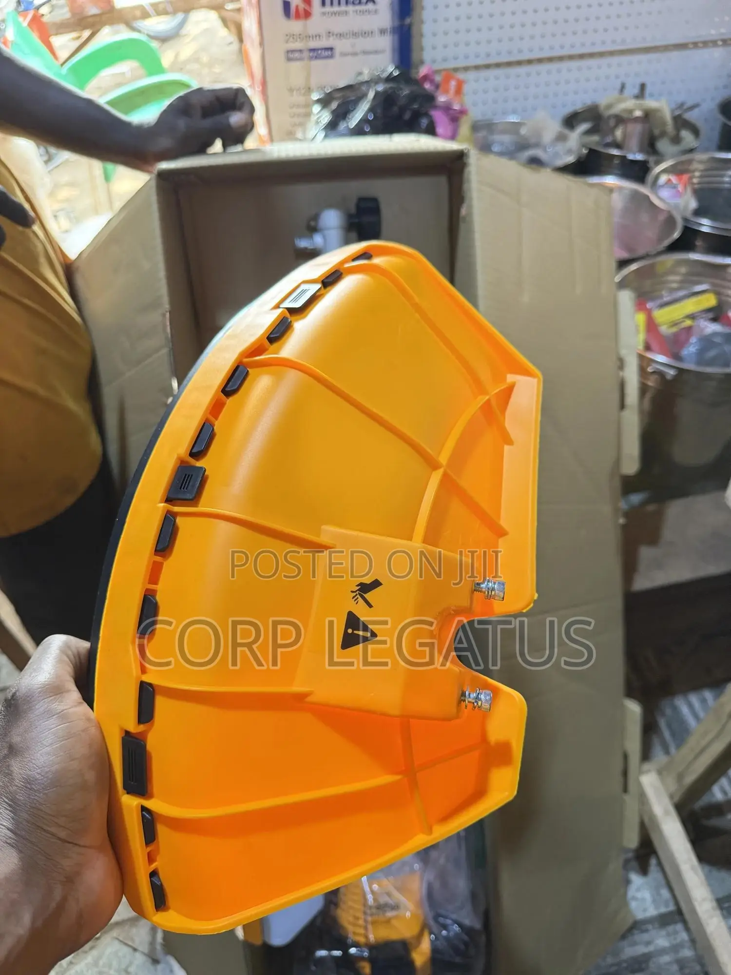 Ingco Gasoline Grass Trimmer And Brush Cutter